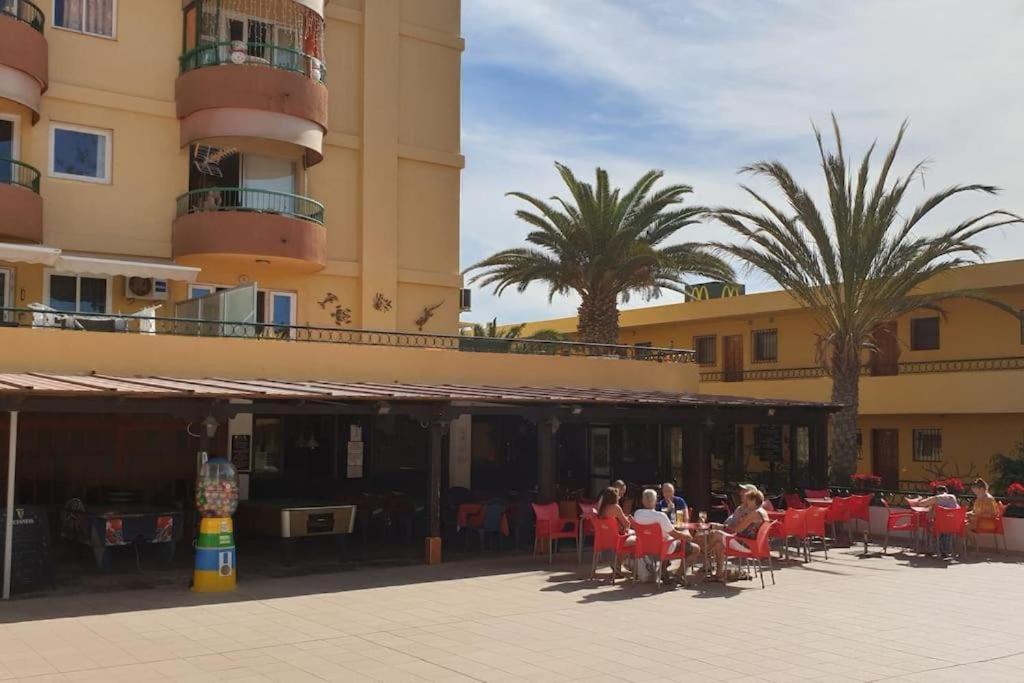 Superbe Appartement A Las Americas Torres Del Sol 아로나 외부 사진