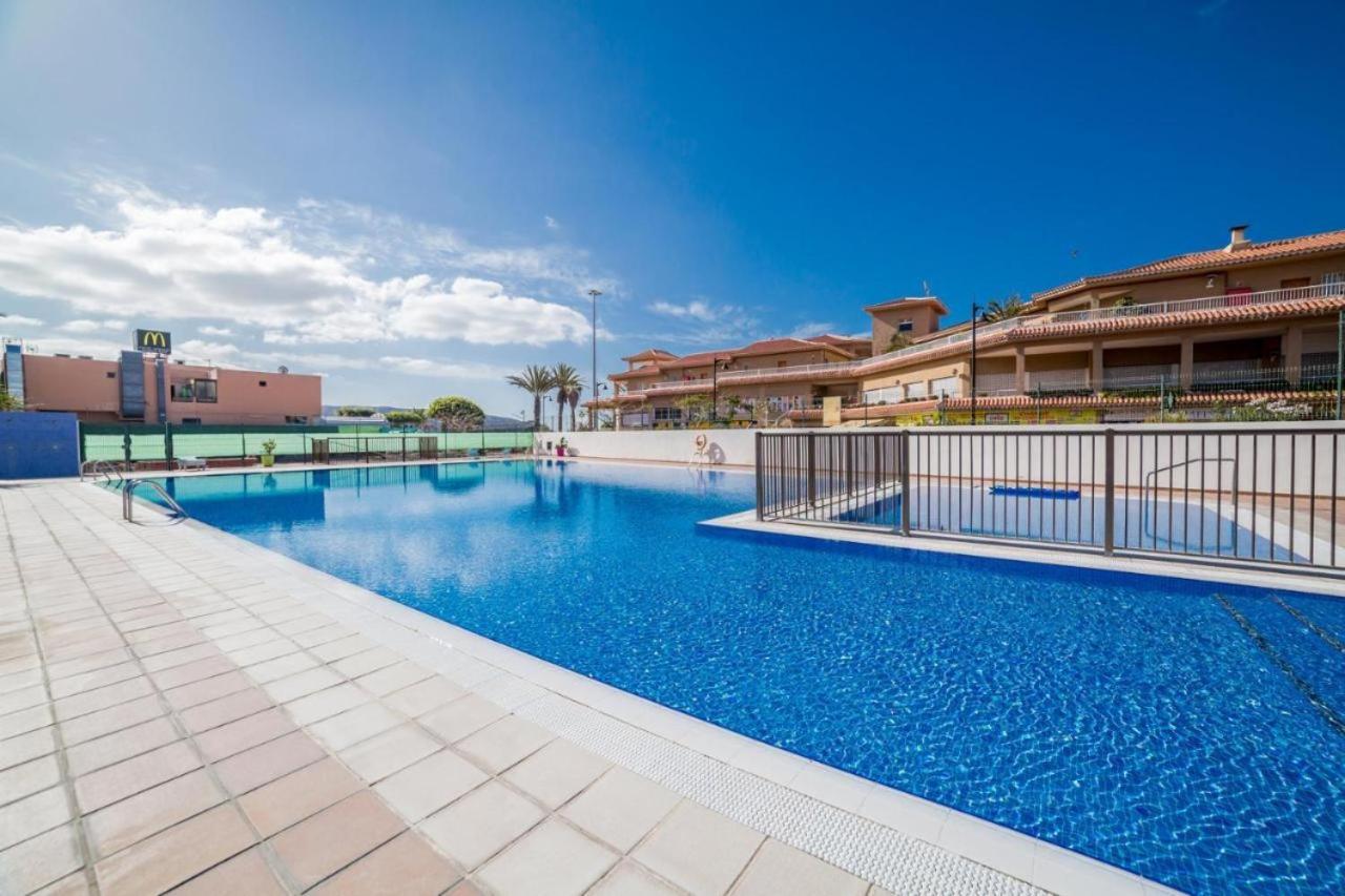 Superbe Appartement A Las Americas Torres Del Sol 아로나 외부 사진